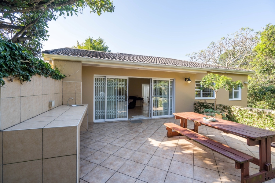 6 Bedroom Property for Sale in West Bank Eastern Cape